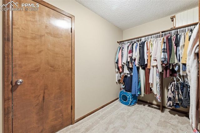 6907 Gayle Lyn Lane, Colorado Springs, CO 80919