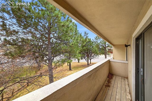 6907 Gayle Lyn Lane, Colorado Springs, CO 80919