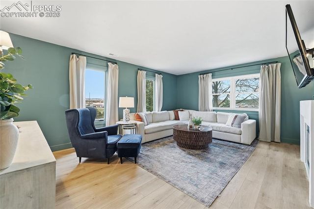 6907 Gayle Lyn Lane, Colorado Springs, CO 80919