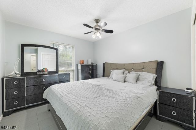 193 Columbus Dr, Franklin Twp., NJ 08823