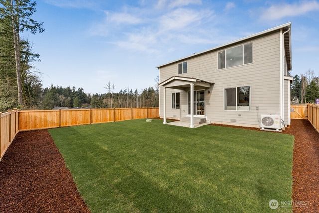 2052 NE Norseman Way, Poulsbo, WA 98370