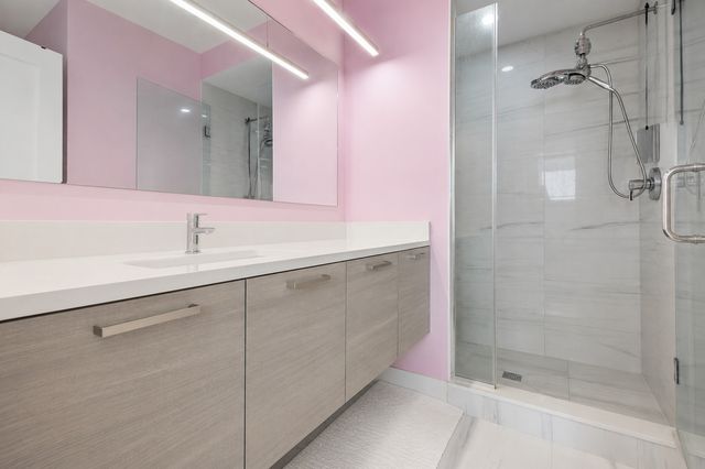 4937 N Winthrop Avenue 1E, Chicago, IL 60640