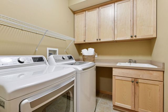 18339 Lansford Path, Lakeville, MN 55044