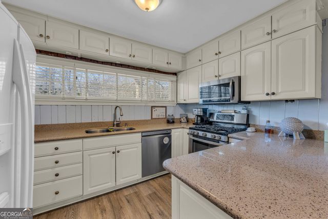 169 Brown Street, Hartwell, GA 30643