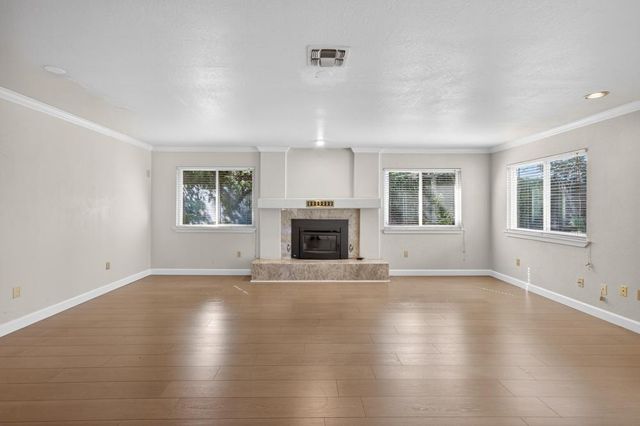 9184 Condesa Dr, Sacramento, CA 95826