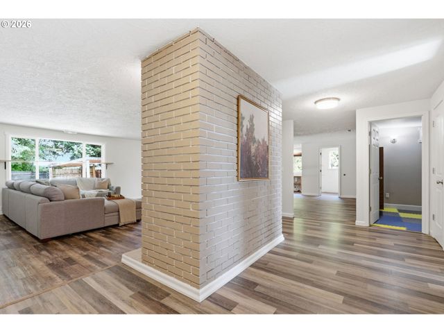 361 FIR Ave, Woodland, WA 98674