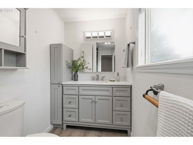 361 FIR Ave, Woodland, WA 98674