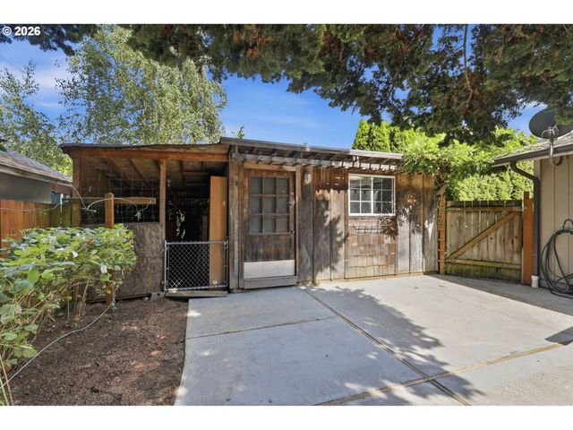 361 FIR Ave, Woodland, WA 98674