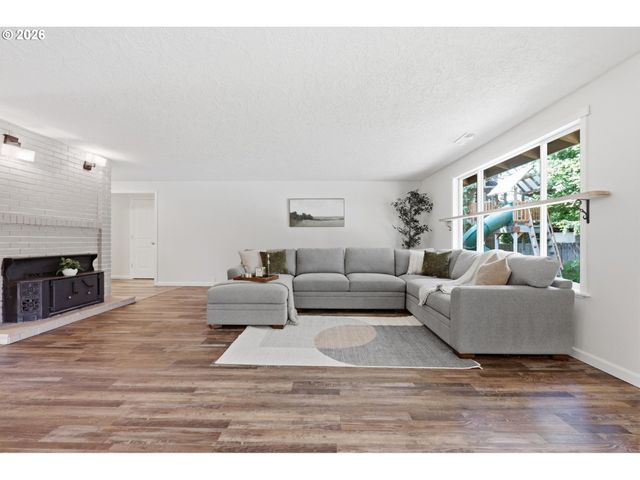 361 FIR Ave, Woodland, WA 98674