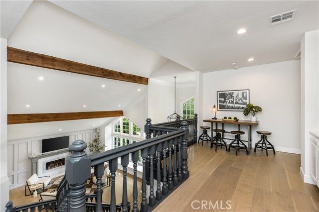 6032 County Oak Road, Woodland Hills (los Angeles), CA 91367