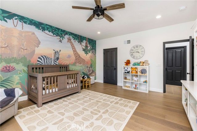 6032 County Oak Road, Woodland Hills (los Angeles), CA 91367