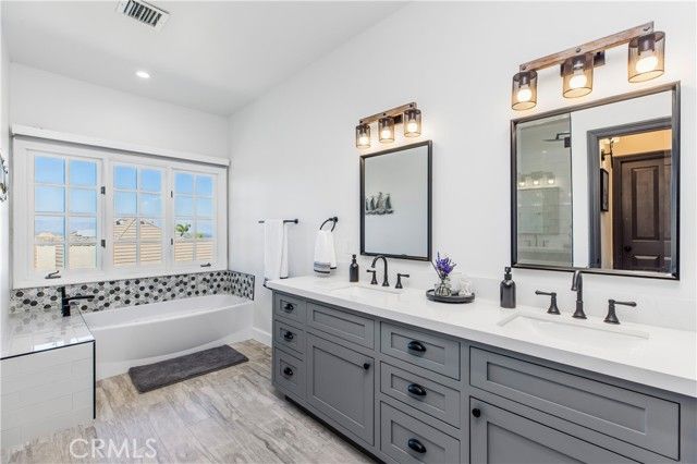 6032 County Oak Road, Woodland Hills (los Angeles), CA 91367