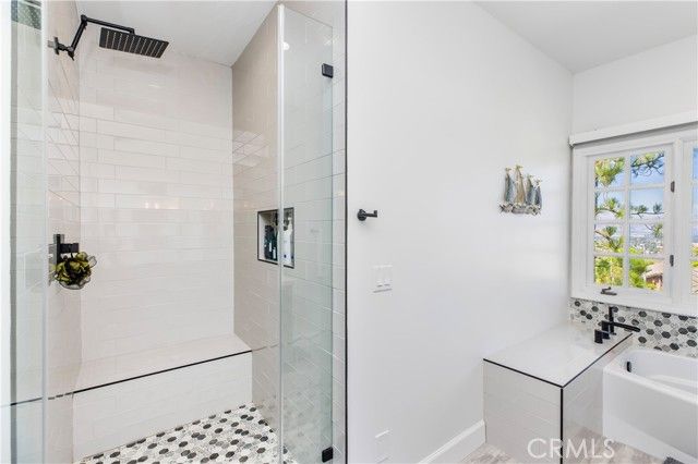 6032 County Oak Road, Woodland Hills (los Angeles), CA 91367