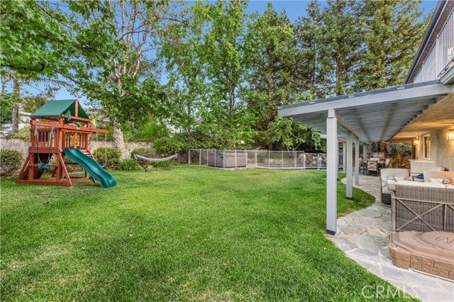 6032 County Oak Road, Woodland Hills (los Angeles), CA 91367