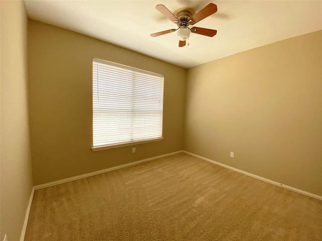 513 Jefferson Lane, Lake Dallas, TX 75065