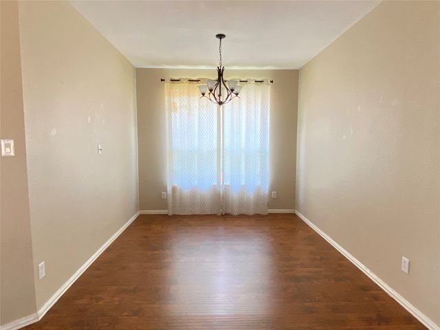 513 Jefferson Lane, Lake Dallas, TX 75065