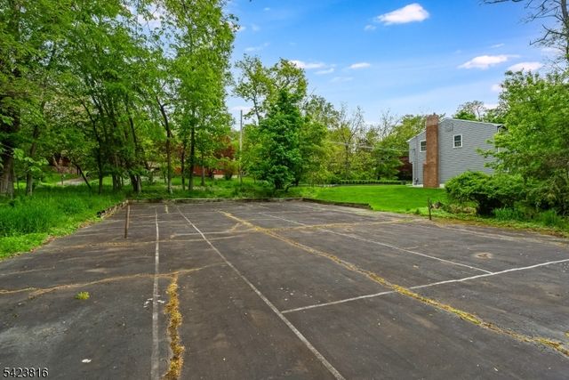 645 Foothill Rd, Bridgewater Twp., NJ 08807