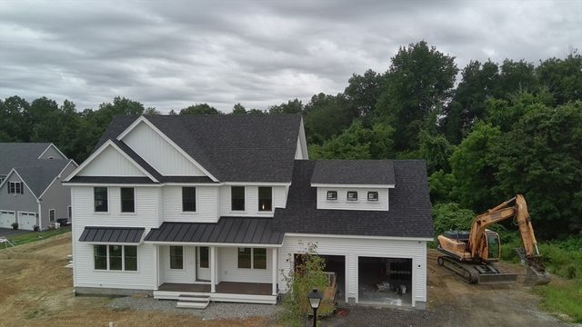 6 Katie Ln, Groveland, MA 01834