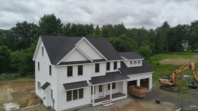 6 Katie Ln, Groveland, MA 01834