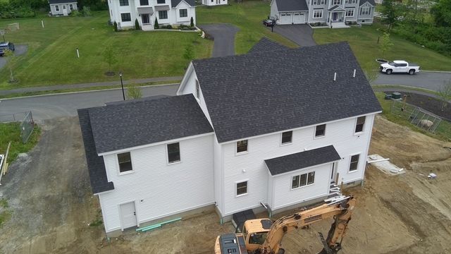 6 Katie Ln, Groveland, MA 01834