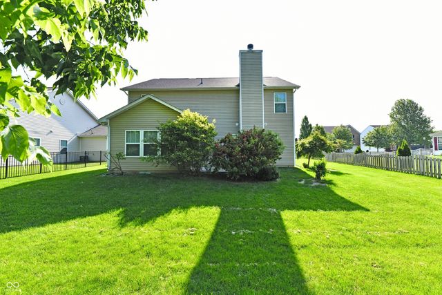 13958 Catalina Drive, Fishers, IN 46038
