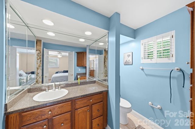 217 Robinson Avenue, Matthews, NC 28104