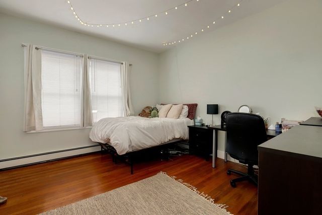 62 Algonquin Rd Apt 1, Newton, MA 02467