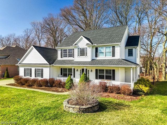 1467 Summer Wood Lane, Uniontown, OH 44685
