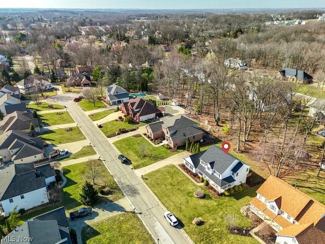 1467 Summer Wood Lane, Uniontown, OH 44685