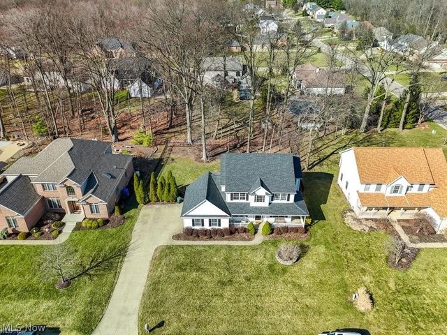 1467 Summer Wood Lane, Uniontown, OH 44685