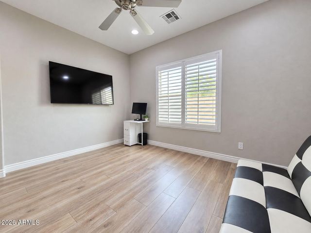 15692 W MEADOWBROOK Avenue, Goodyear, AZ 85395