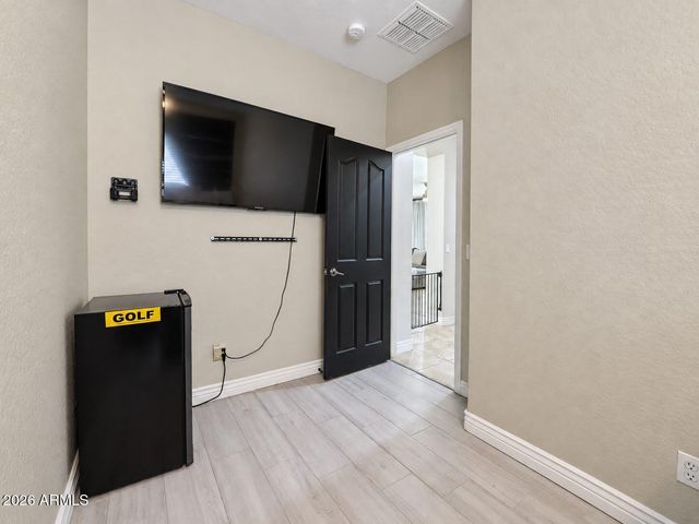 15692 W MEADOWBROOK Avenue, Goodyear, AZ 85395