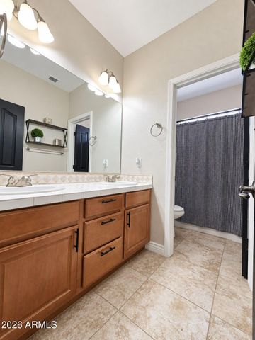 15692 W MEADOWBROOK Avenue, Goodyear, AZ 85395