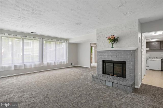 18325 ALLSPICE DR, Germantown, MD 20874