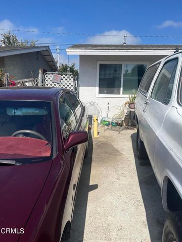 211 Featherstone Street, Oxnard, CA 93030