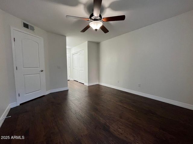 2025 E Campbell Avenue Apt 142, Phoenix, AZ 85016