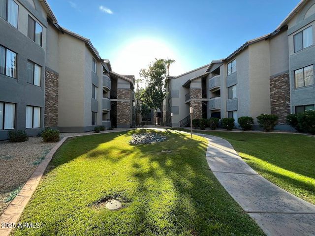 2025 E Campbell Avenue Apt 142, Phoenix, AZ 85016
