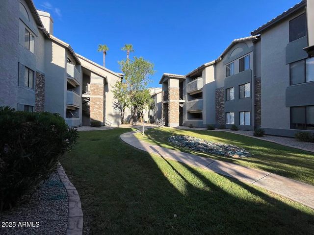 2025 E Campbell Avenue Apt 142, Phoenix, AZ 85016