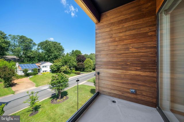 1459 DEWBERRY CT, Mclean, VA 22101