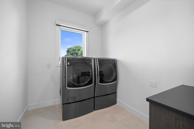 1459 DEWBERRY CT, Mclean, VA 22101