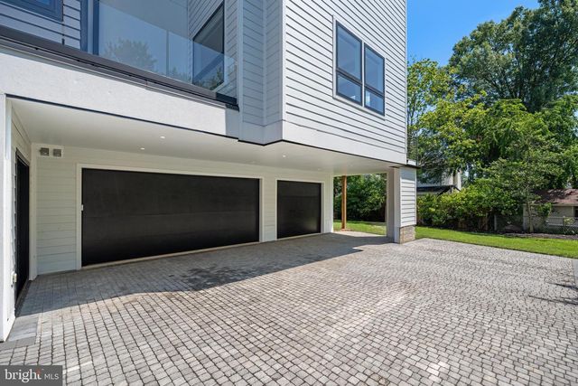 1459 DEWBERRY CT, Mclean, VA 22101