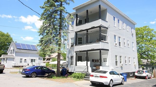 6 Longwood Ave, Leominster, MA 01453