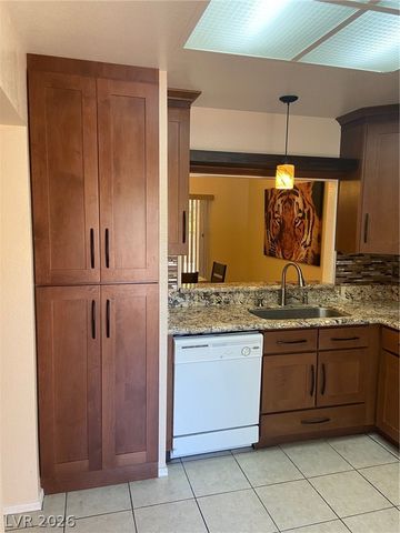2741 SUNGOLD Drive, Las Vegas, NV 89134