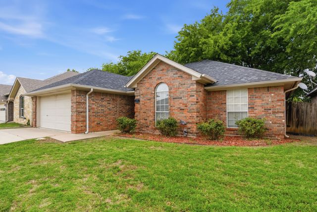 1723 Sully Court, Stephenville, TX 76401