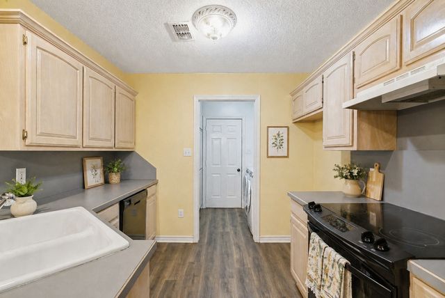 1723 Sully Court, Stephenville, TX 76401