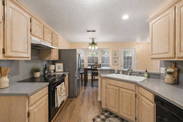 1723 Sully Court, Stephenville, TX 76401