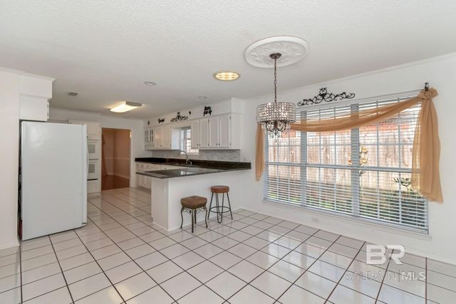 1200 Hillcrest Crossing, Mobile, AL 36695