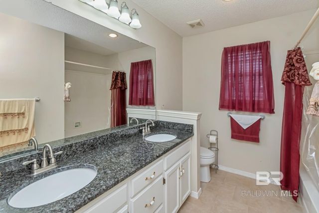 1200 Hillcrest Crossing, Mobile, AL 36695