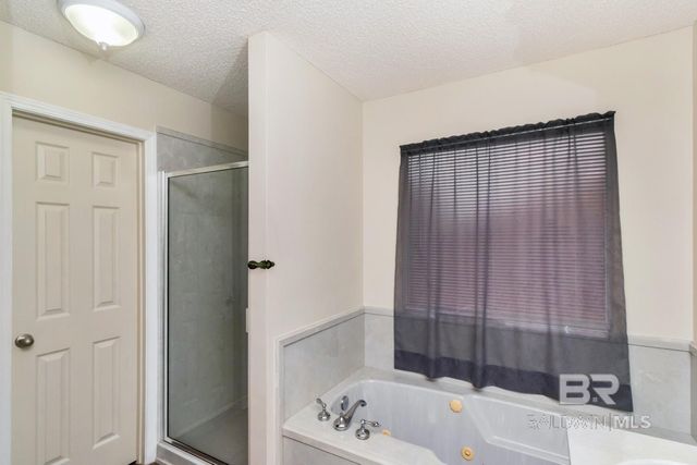 1200 Hillcrest Crossing, Mobile, AL 36695