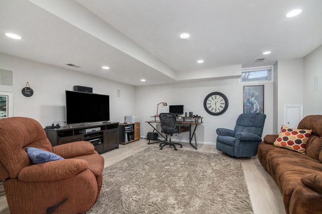 714 Eastgate Place, Traverse City, MI 49686